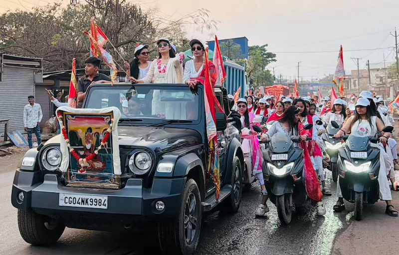 चेट्रीचंड्र महोत्सव: महिलाओं व बच्चियों की भव्य बाइक रैली, जय झूलेलाल के जयघोष से गूंजा तिल्दा-नेवरा